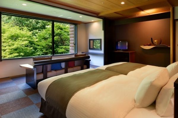 Hoshino Resort Oirase Keiryu Hotel (Towada-shi)